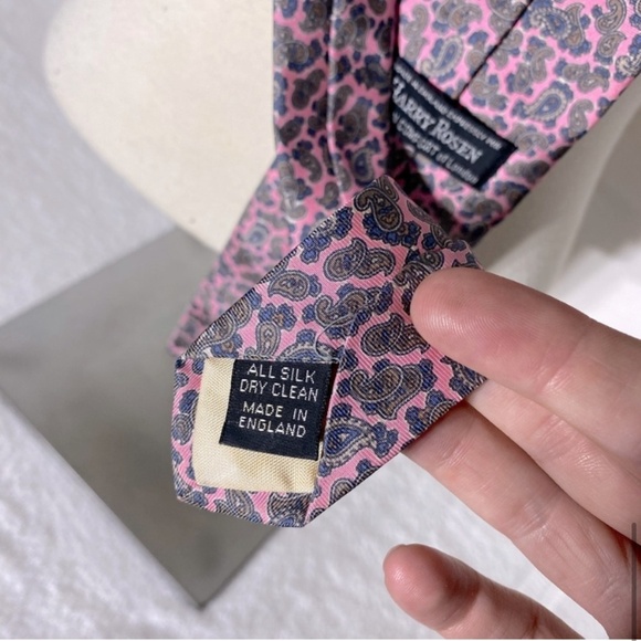 Vintage Harry Rosen Pink Paisley Silk Tie - Picture 7 of 10